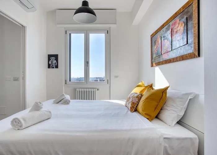 Joivy Comfy Flat With Balcony